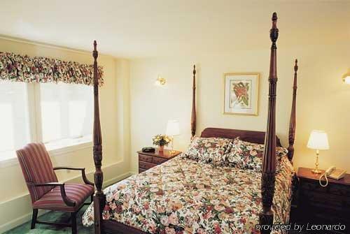 Ye Olde England Inne Stowe Room photo