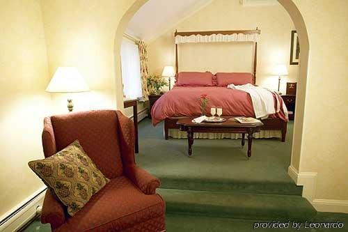 Ye Olde England Inne Stowe Room photo